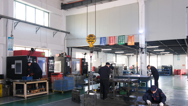 模具工程設備